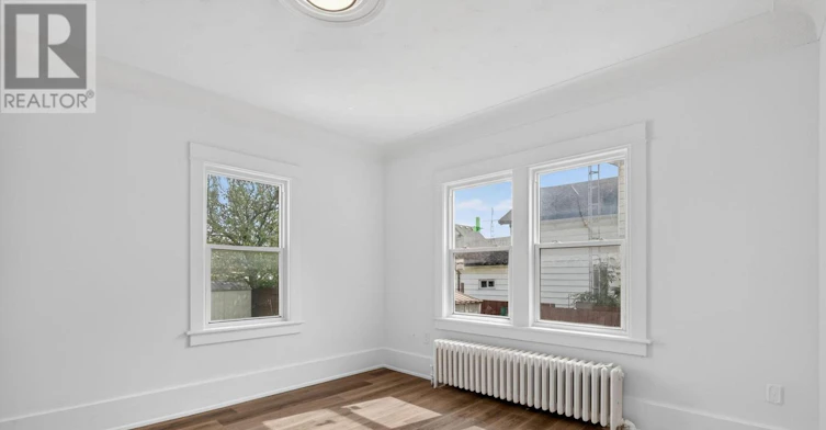 4417-A Ellis Street, Niagara Falls, ON, L2E 1H5 - 2