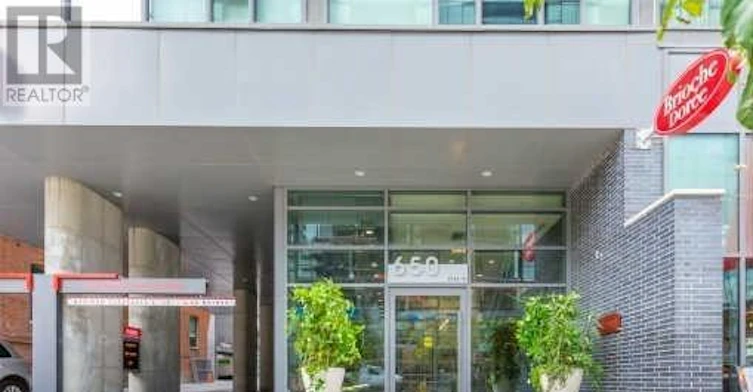 202-650 King Street W, Toronto, ON, M5V 0H6 - 3