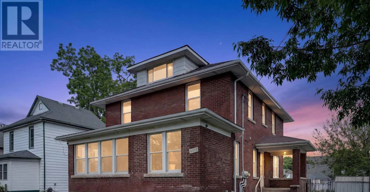 4417 B Ellis Street, Niagara Falls, ON, L2E 1H5 - 2