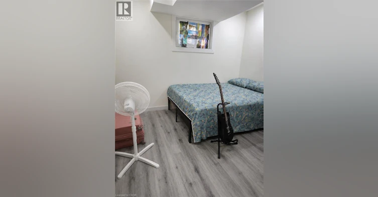 Lower-67 Karen Walk, Waterloo, ON, N2L 5K1 - 9