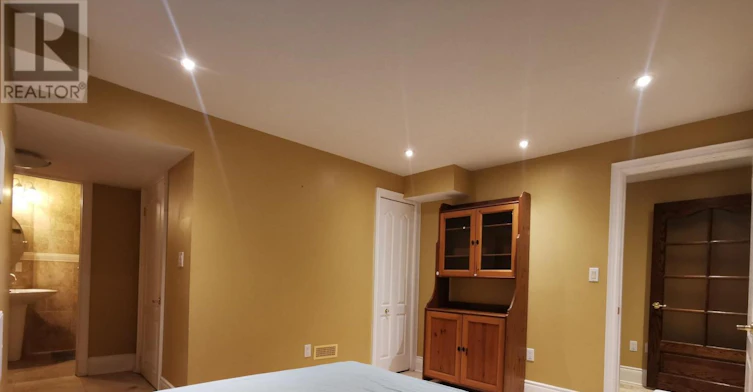 37 Townwood Drive, Richmond Hill, ON, L4E 4S9 - 11