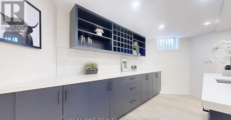 99 Aitken Circle, Markham, ON, L3R 7L5 - 44