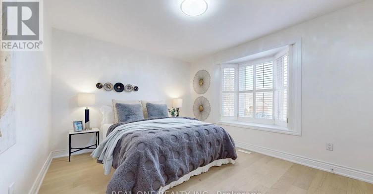 99 Aitken Circle, Markham, ON, L3R 7L5 - 35