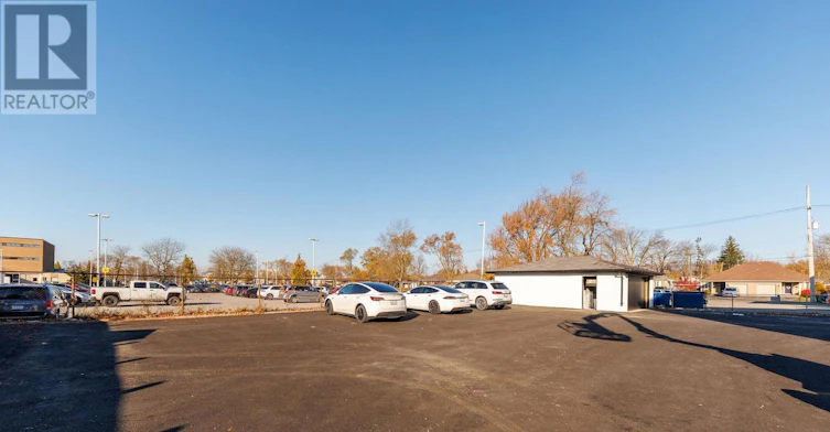 8-141 Plymouth Road, Welland, ON, L3B 3C8 - 35