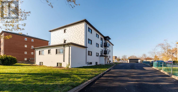 8-141 Plymouth Road, Welland, ON, L3B 3C8 - 16