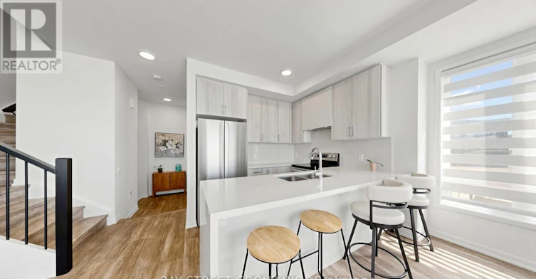 1430 19th Avenue, Richmond Hill, ON, L4E 1P3 - 6