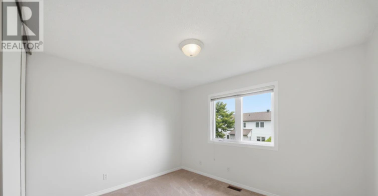 2023 Rolling Brook Drive, Ottawa, ON, K1W 1C9 - 20
