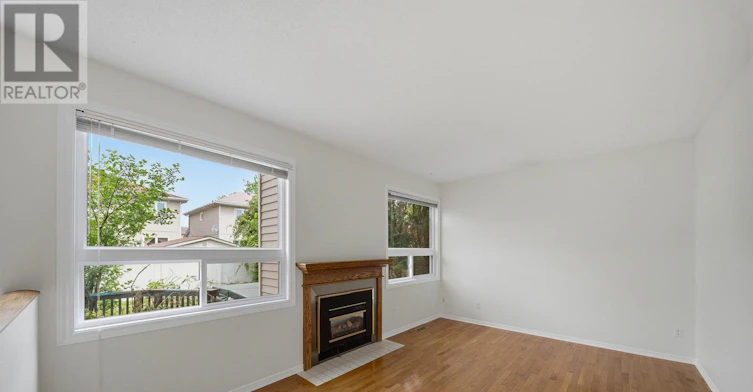 2023 Rolling Brook Drive, Ottawa, ON, K1W 1C9 - 14