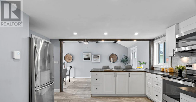 236 Sydenham Street, Strathroy, ON, N7G 1V3 - 14