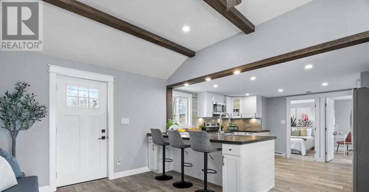 236 Sydenham Street, Strathroy, ON, N7G 1V3 - 5