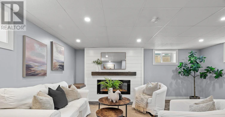236 Sydenham Street, Strathroy, ON, N7G 1V3 - 28