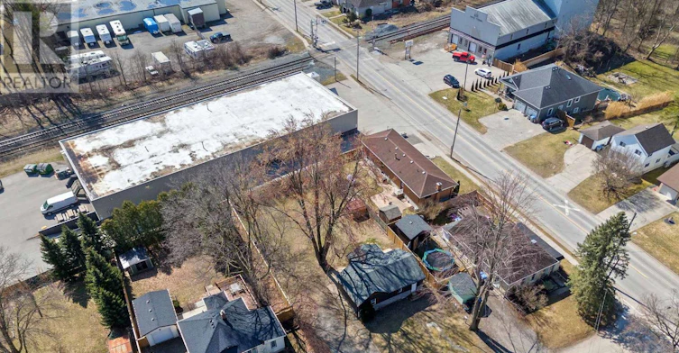 236 Sydenham Street, Strathroy, ON, N7G 1V3 - 46