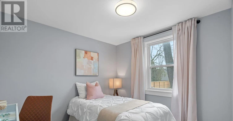 236 Sydenham Street, Strathroy, ON, N7G 1V3 - 21