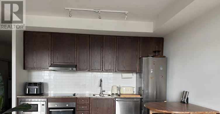 801-7 Kenaston Gardens, Toronto, ON, M2K 0E9 - 3