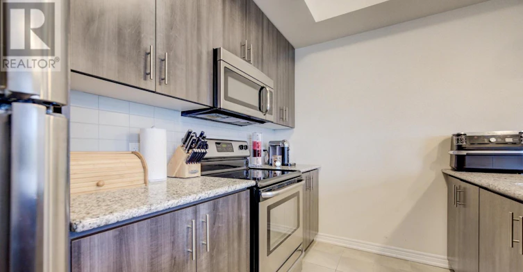 3352 Stalybridge Drive, Oakville, ON, L6M 1N9 - 15