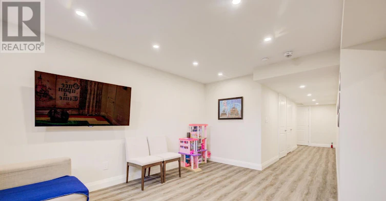 3352 Stalybridge Drive, Oakville, ON, L6M 1N9 - 33