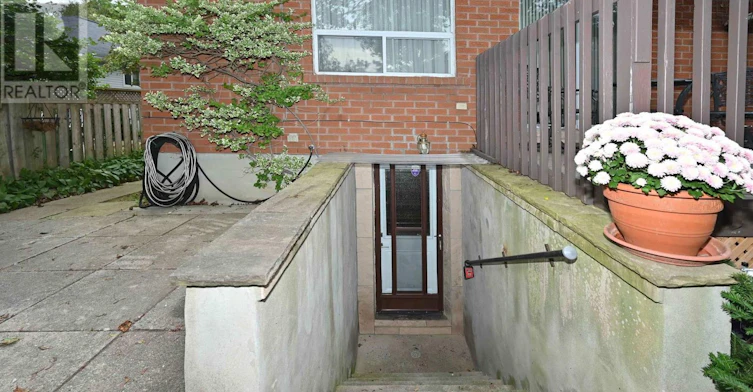 LOWER-20 Bush Drive, Toronto, ON, M1C 1G6 - 11