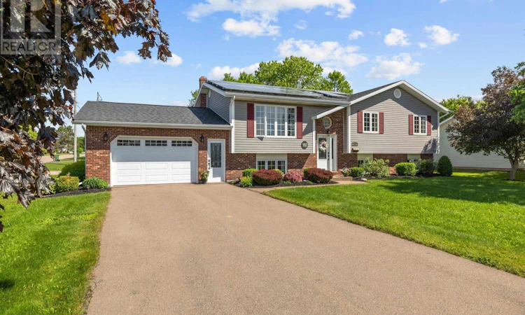102 Crozier Drive
