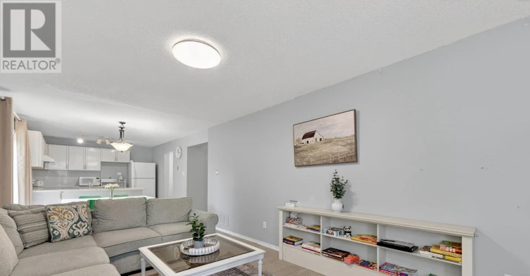 UPPER-1895 Applewood Avenue, Innisfil, ON, L9S 1W2 - 14