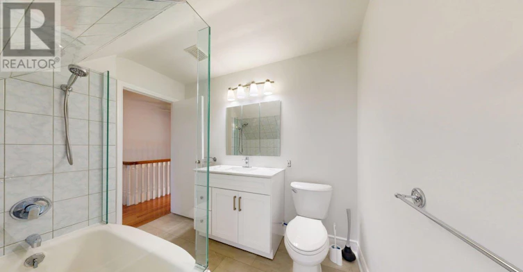 31 Burnhamthorpe Park Boulevard, Toronto, ON, M9A 1H8 - 32