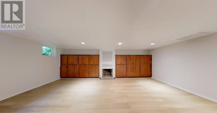 31 Burnhamthorpe Park Boulevard, Toronto, ON, M9A 1H8 - 34