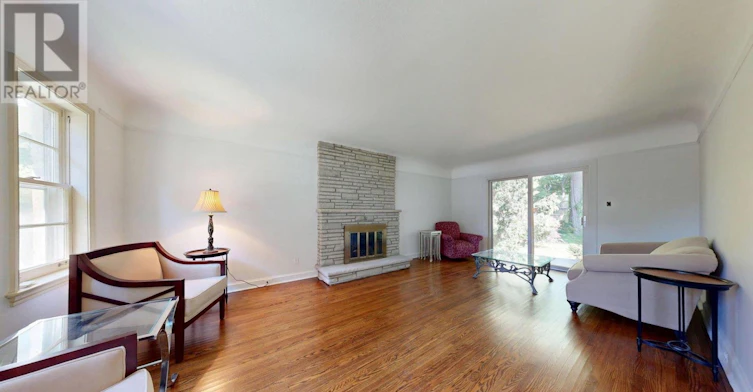 31 Burnhamthorpe Park Boulevard, Toronto, ON, M9A 1H8 - 8