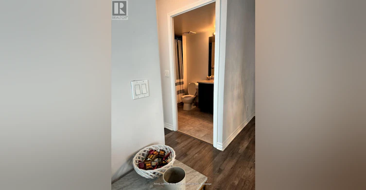 1510-19 Grand Trunk Crescent, Toronto, ON, M5J 3A3 - 18