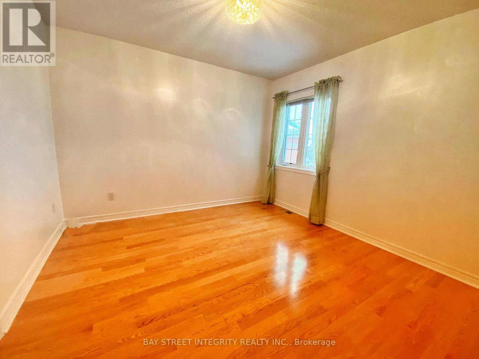 MAIN-37 Sandham Crescent, Markham, ON, L3S 4J7 - 17