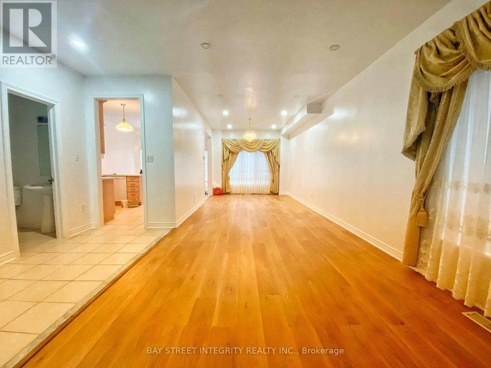 MAIN-37 Sandham Crescent, Markham, ON, L3S 4J7 - 6