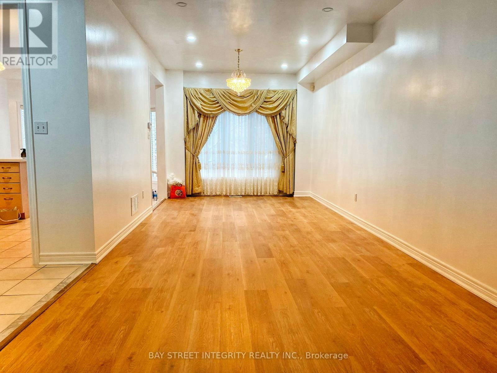 MAIN-37 Sandham Crescent, Markham, ON, L3S 4J7 - 5