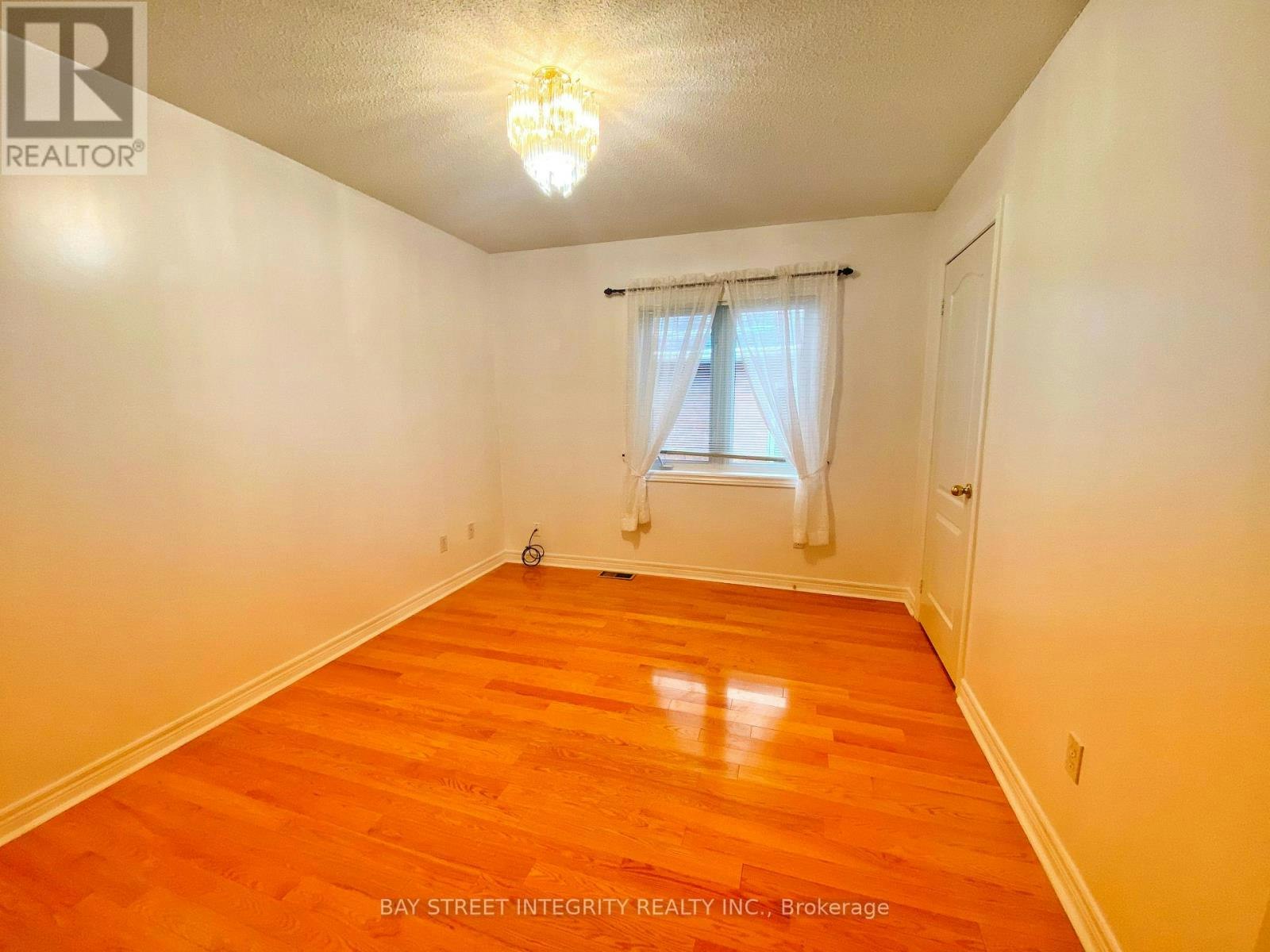 MAIN-37 Sandham Crescent, Markham, ON, L3S 4J7 - 18