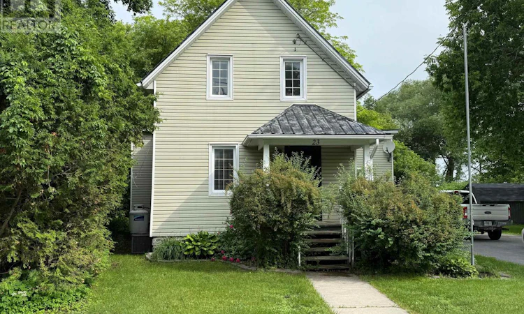 23 Mechanic Street E