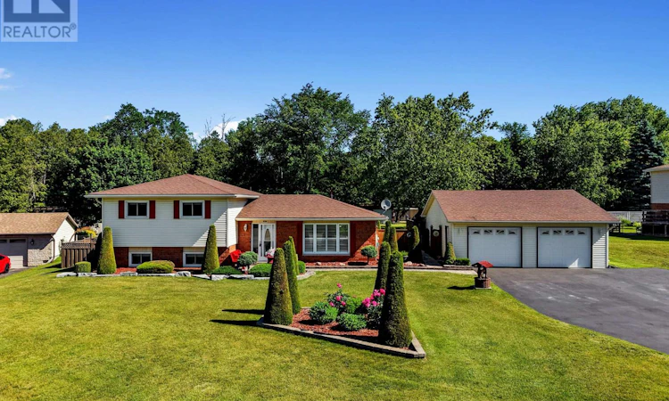 8266 Albert Court