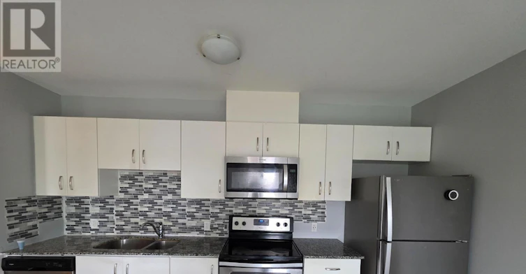 11-108 Summit Ridge Drive, Guelph, ON, N1E 0P8 - 8
