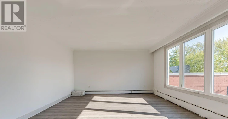 2-362 Royal York Road, Toronto, ON, M8Y 2R2 - 4