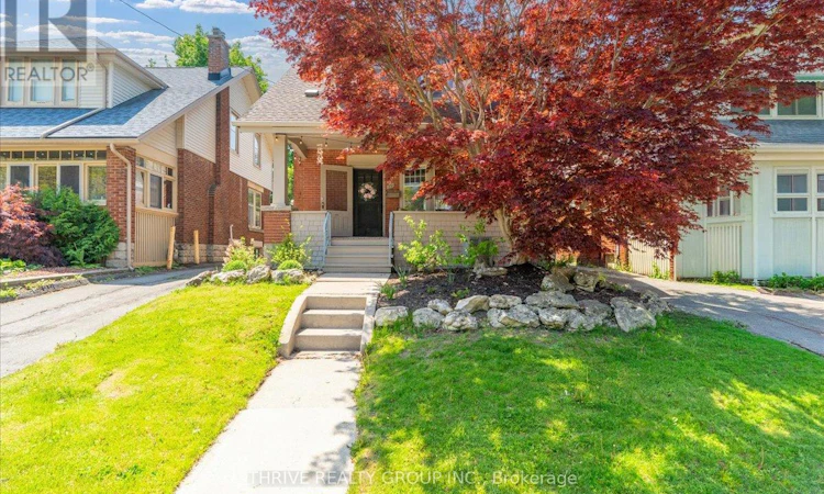 251 Ridout Street S
