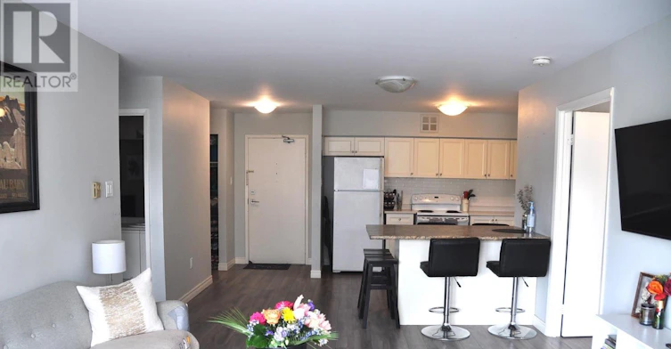211-9 Jacksway Crescent, London, ON, N5X 3T7 - 7