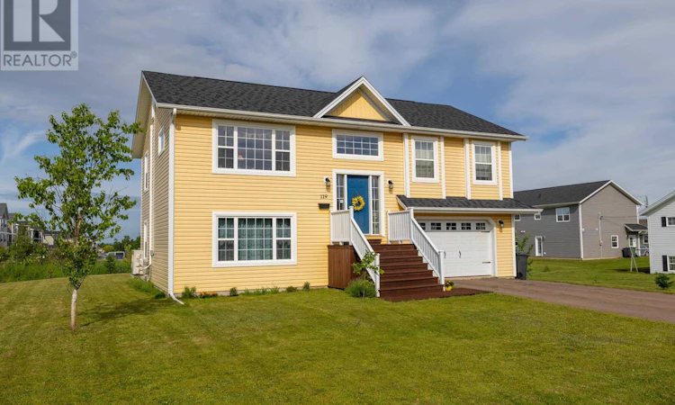 119 Squire Lane