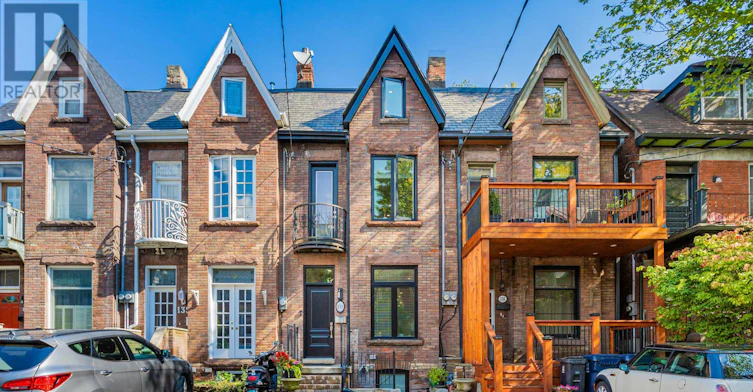 UPPER-133 Cowan Avenue, Toronto, ON, M6K 2N1 - 2