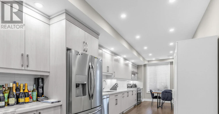 UPPER-133 Cowan Avenue, Toronto, ON, M6K 2N1 - 15