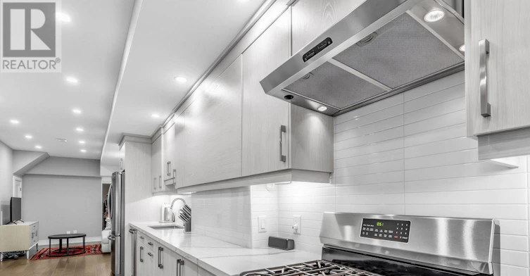 UPPER-133 Cowan Avenue, Toronto, ON, M6K 2N1 - 13