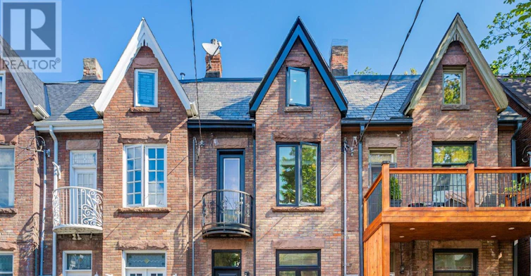 UPPER-133 Cowan Avenue, Toronto, ON, M6K 2N1