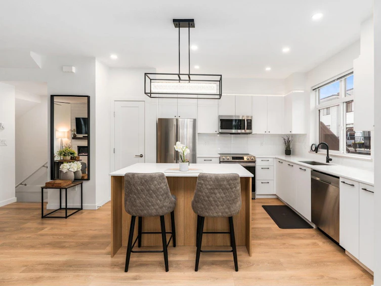 41-15235 Sitka Drive, Surrey, BC, V3S 0A9 - 6