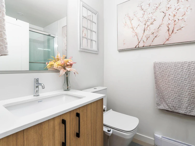 41-15235 Sitka Drive, Surrey, BC, V3S 0A9 - 15