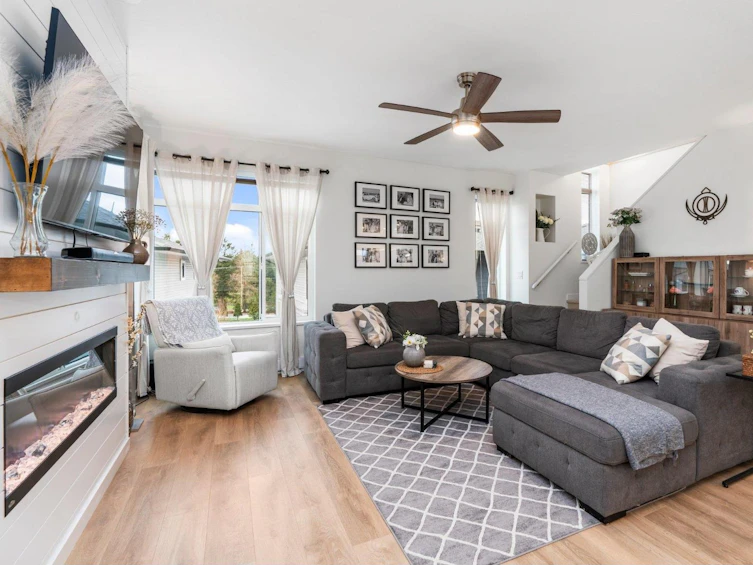 41-15235 Sitka Drive, Surrey, BC, V3S 0A9