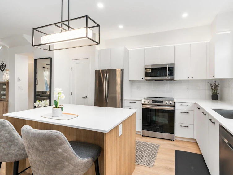 41-15235 Sitka Drive, Surrey, BC, V3S 0A9 - 5