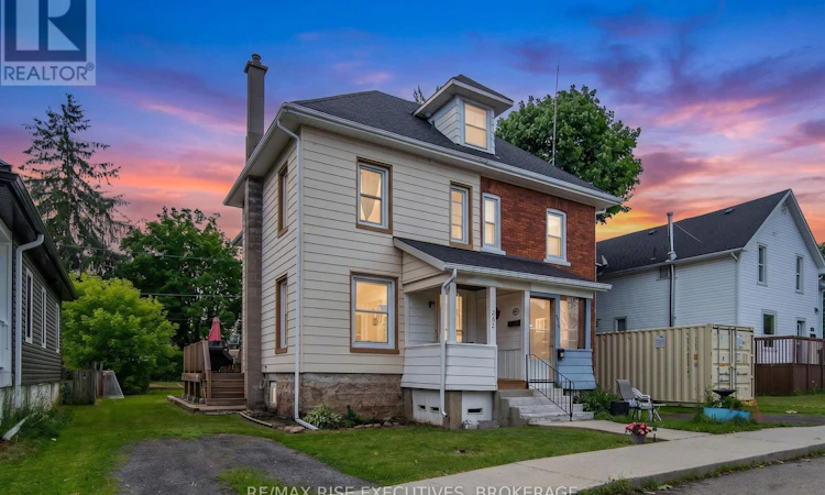 282 Sydenham Street