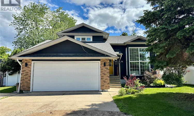 52 Windfield Place