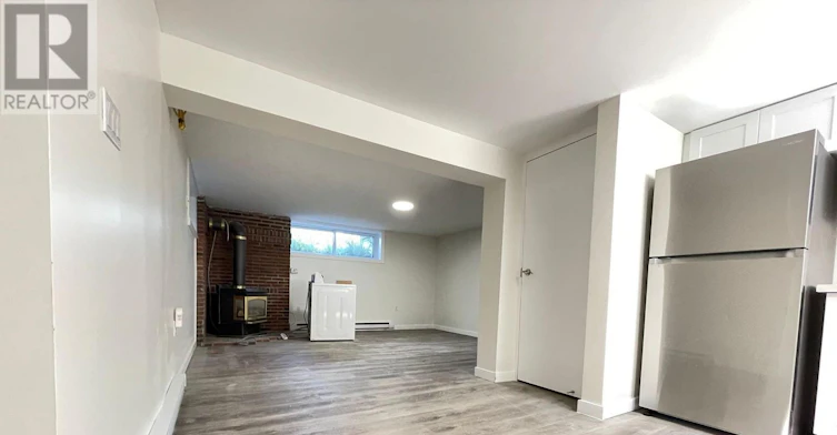 95 Diffin Drive, Welland, ON, L3C 2K2 - 3