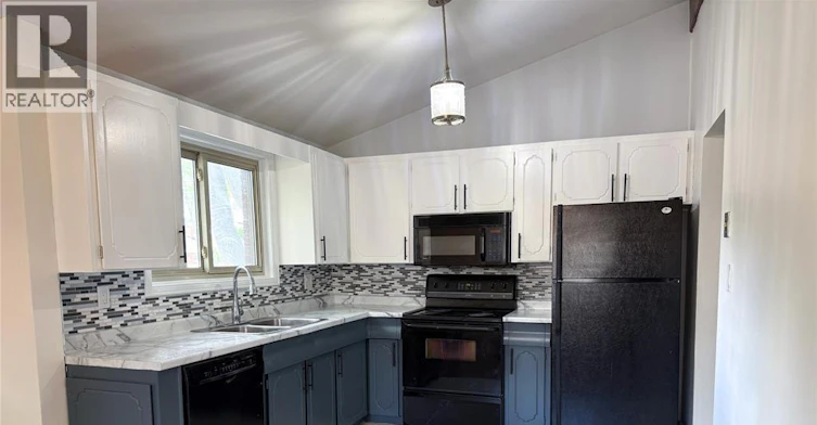 1275 Belleperche Place, Windsor, ON, N8S 3C4 - 13